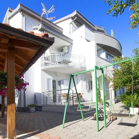 Apartment Apartmani Vesna Grebastica By Interhome * Grebaštica