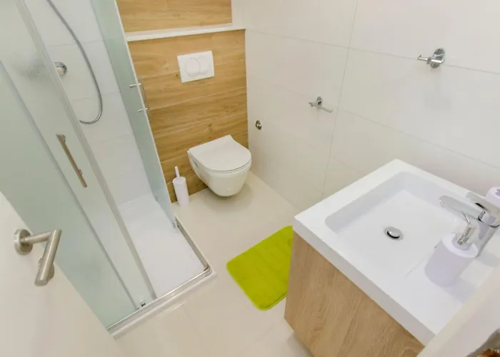 Apartment Apartmani Vesna Grebastica By Interhome Grebaštica