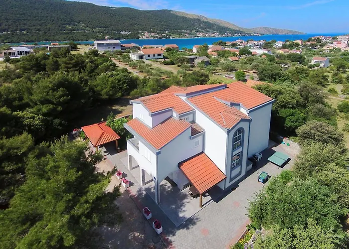 Apartament Apartment Apartmani Vesna Grebastica By Interhome *