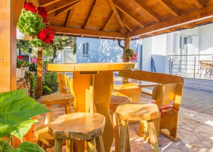 Apartment Apartmani Vesna Grebastica By Interhome Apartament *