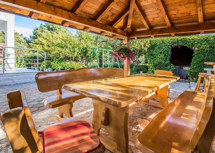 Apartament Apartment Apartmani Vesna Grebastica By Interhome *